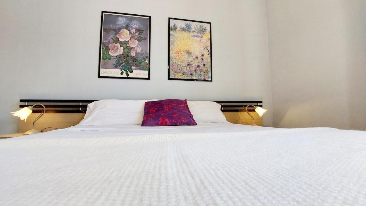 Casa Rosa Apartment โดมาโซ ภายนอก รูปภาพ
